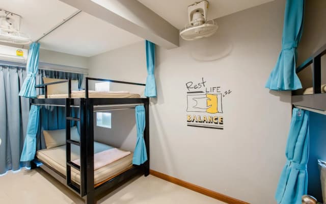 Restiny Hostel - photo 4