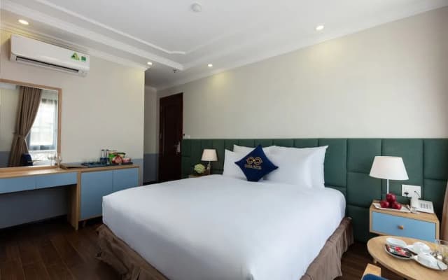 Panda Hotel - photo 4