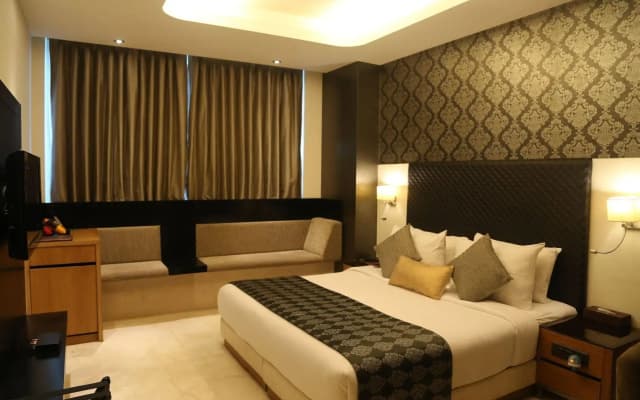 The Grand Orion Greater Kailash - photo 4