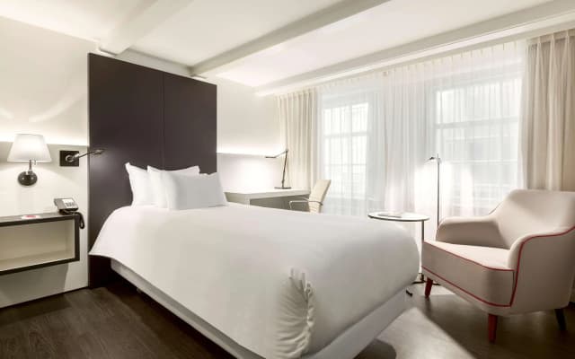NH Collection Amsterdam Barbizon Palace - photo 3