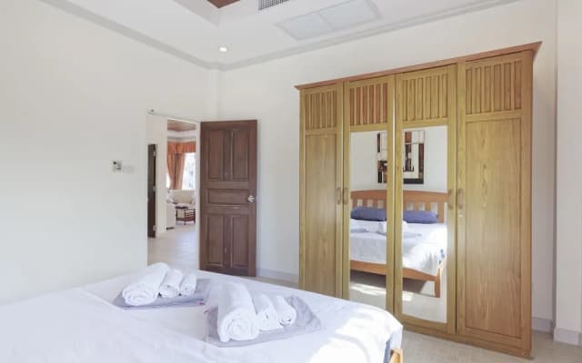Karon Hill Villa - photo 4