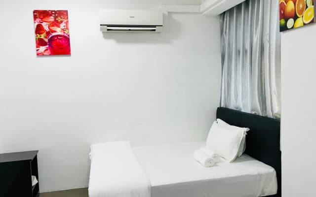 H-Hotel - photo 2