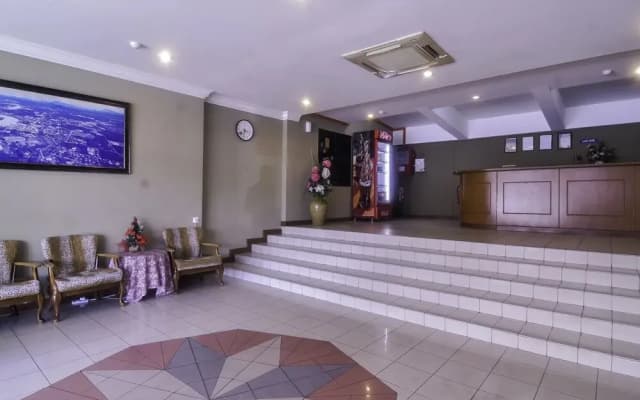 Theatre Inn - photo 2