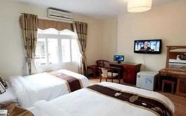 Hanoi An Father's Hotel & Travel - photo 2