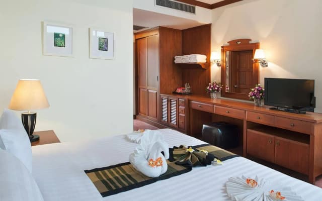 Sun Hill Hotel Patong - photo 4