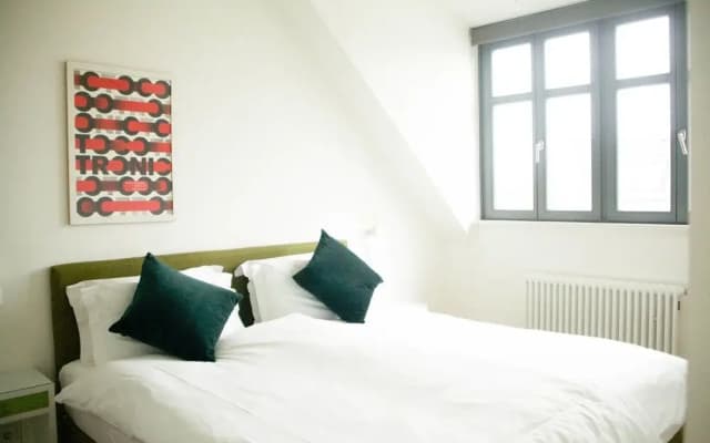 Berlin Base Apartments - photo 4