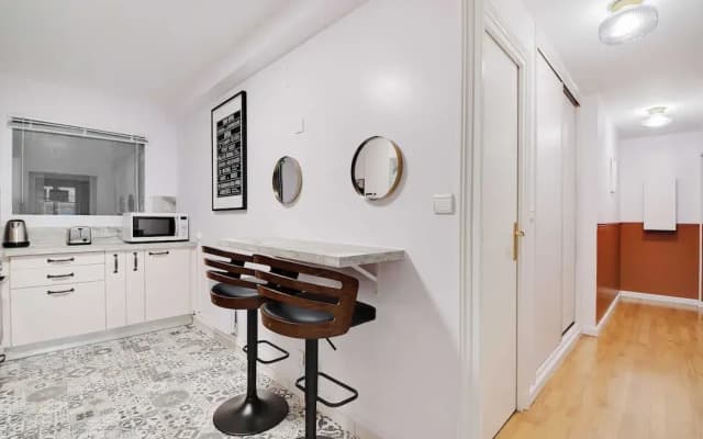 Charming Apartment -1br-4p- Arc de Triomphe - photo 5