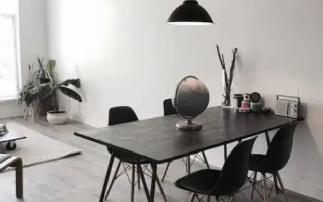 Modern Suite With Private Bathroom - photo 2