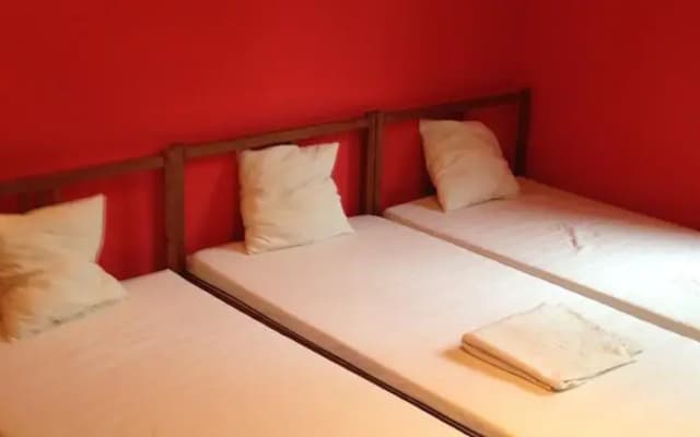 Károly Hostel - photo 5