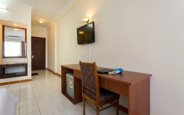 OYO 226 Tao Dan Hotel - photo 5