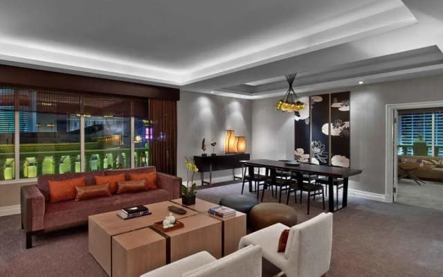 Caesars Suites At Caesars Palace - photo 4