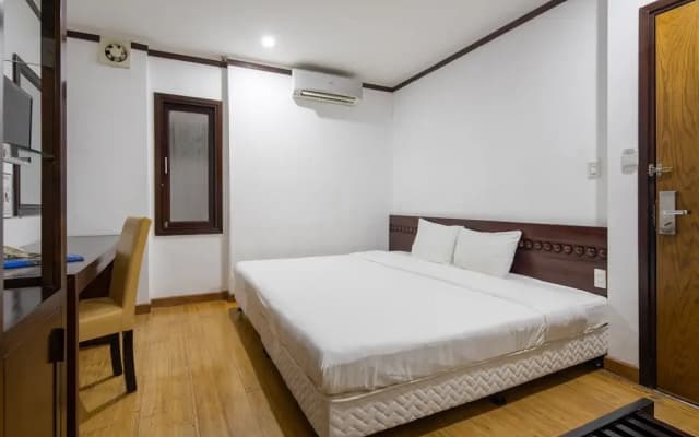 Brody Beach Hotel - photo 5