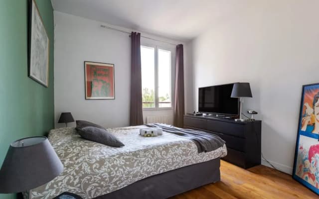 Charming Flat in the Heart of Paris, Ideal for 2 ! - photo 3
