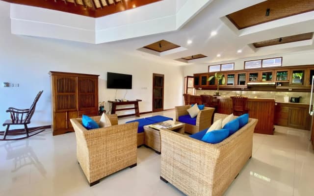Bali Emerald Villas - photo 2