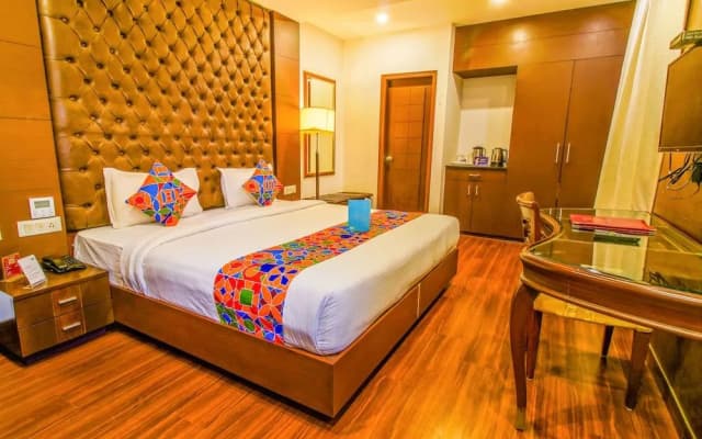 FabHotel Kian - photo 2