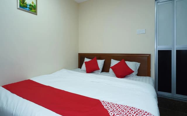 OYO 1094 Q One Hotel Dengkil - photo 3