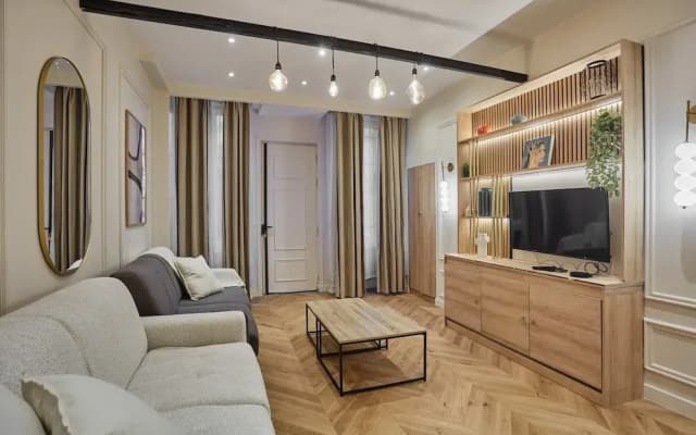 Sublime Apartment in the Heart of Paris 10 People - photo 4