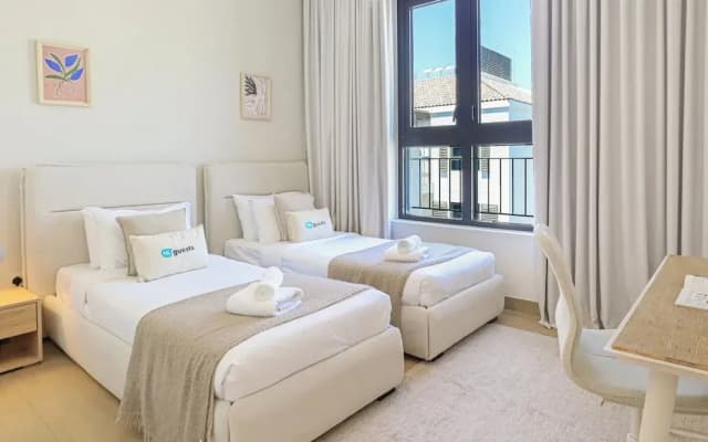 HiGuests - La Rive Classy 2BR & Balcony - photo 4
