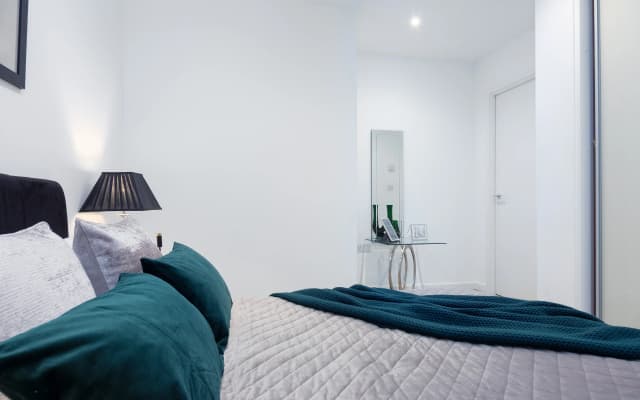 Penton Apartments - photo 2