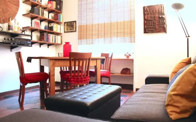 Ethnic Apt in Testaccio's Heart, Serviced by Hostmaker - photo 4
