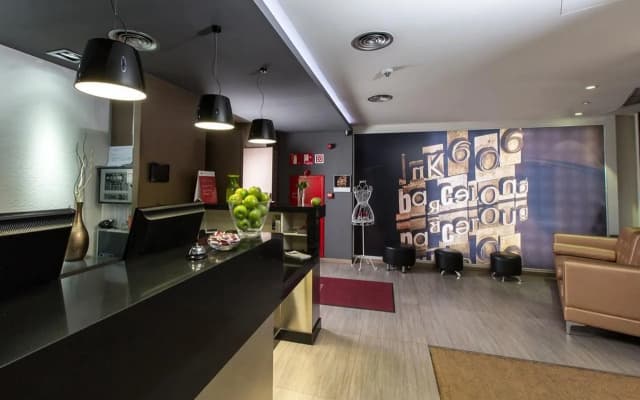 Leonardo Boutique Hotel Barcelona Sagrada Familia Boutique Hotel - photo 2