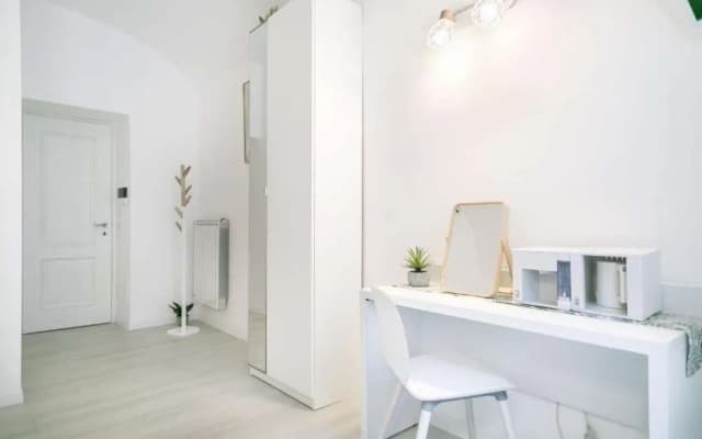 White Candia Guesthouse - photo 2
