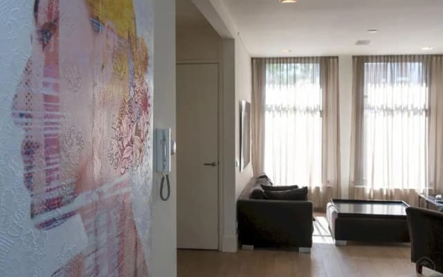 Lionel Apartments - photo 4