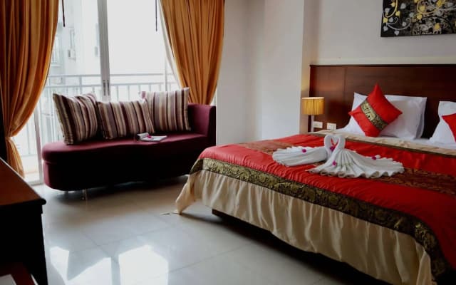 Sharaya Residence Patong - photo 3