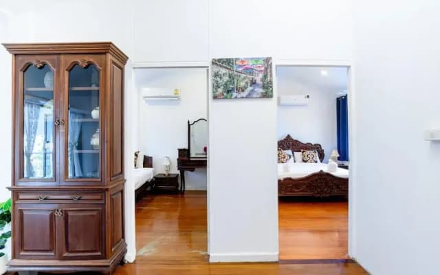 Cozy 6BR Pool Villa Close to Beach CP6 - photo 5