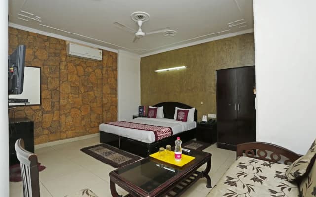 Oyo 5795 Ashoka International - photo 5