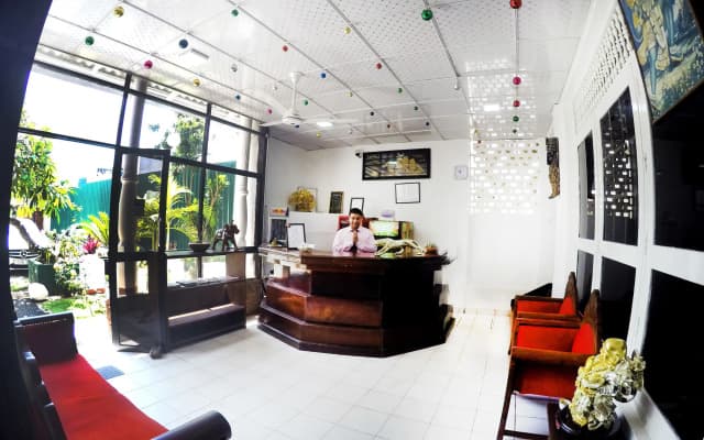 Colombo Residency - photo 2