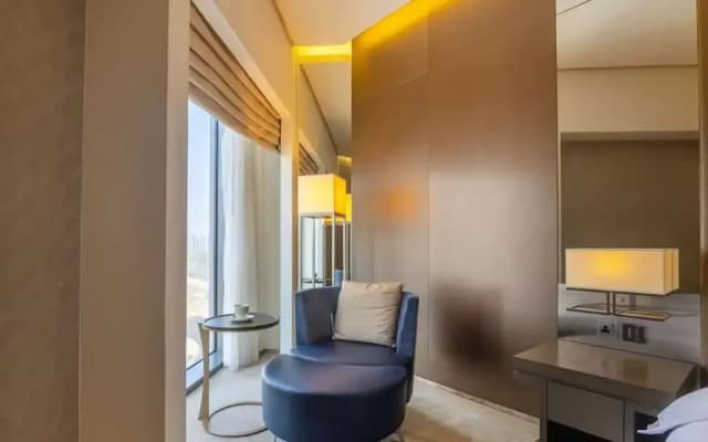 Luxury 1BR Apartment Close to Top Attractions - photo 4