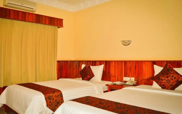 Check Inn - photo 3