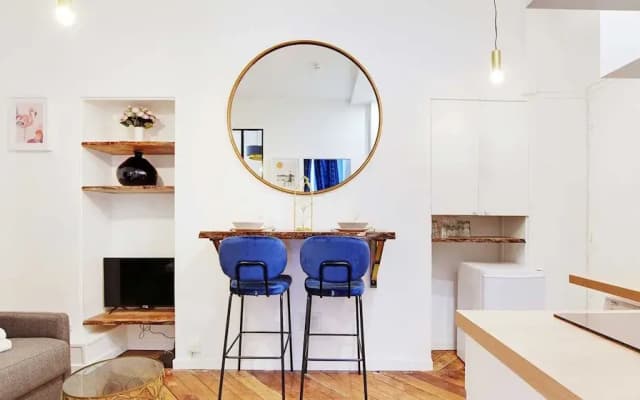 Chic Apartment in Paris for Couple - photo 5