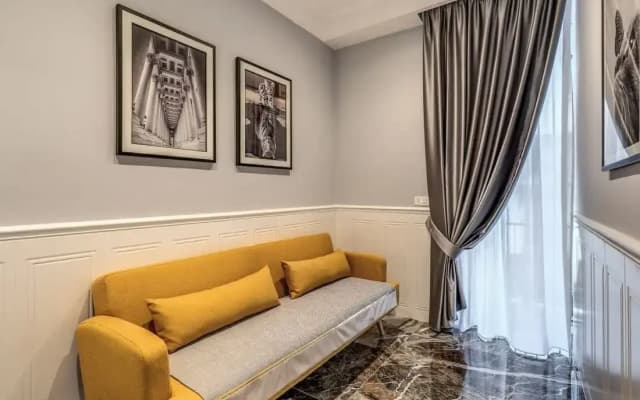 Spanish steps Oasis Suites - photo 2