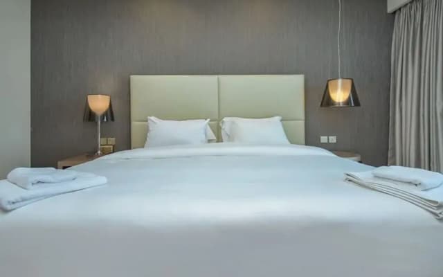 Luxury 1BR Burj Khalifa Panoramic view - photo 4