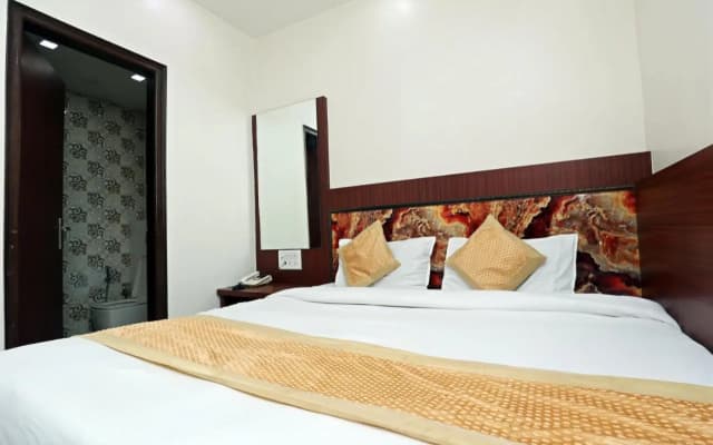 Hotel Toto International - photo 3