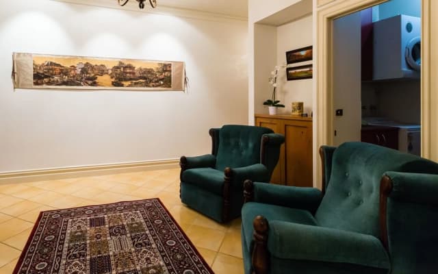 HANNA, 3BDR Melbourne Apartment - photo 5
