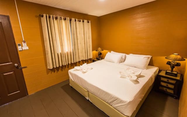 Marina Jomtien Beach - photo 3