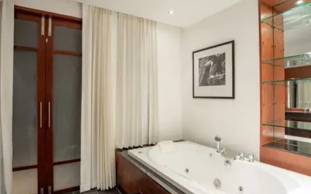 Villa In The Park(No Front Desk Contact The 5 Days In Advance) - photo 3