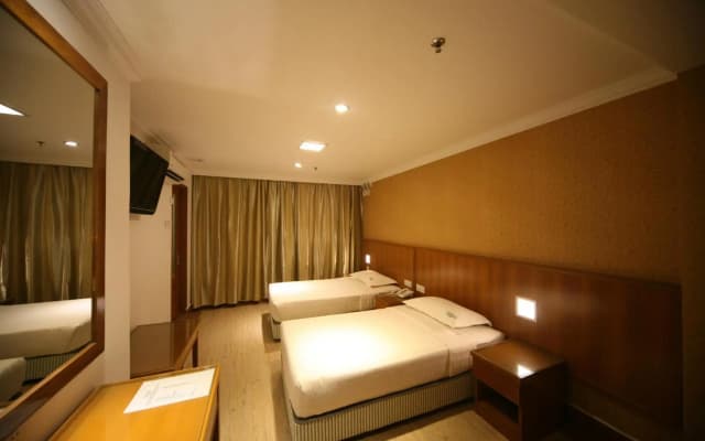 Cardogan Hotel - photo 3