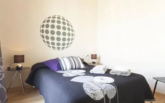 Plaza España Apartment - photo 3