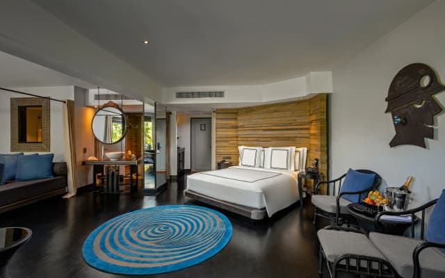 The Slate Hotel - photo 2