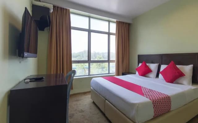 OYO 1102 Amani Hotel - photo 4