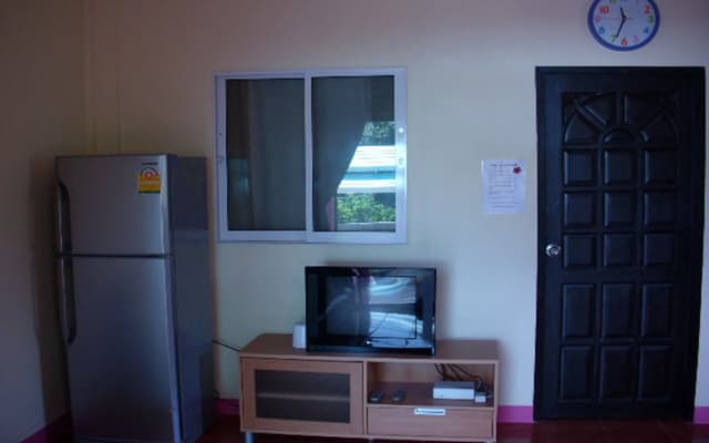 Baan Kan Eang Koh Lan - photo 3