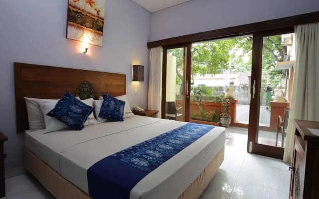 RedDoorz @ Pantai Cemara Sanur - photo 2