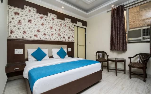 Paharganj Hotel near Railway Station - photo 5