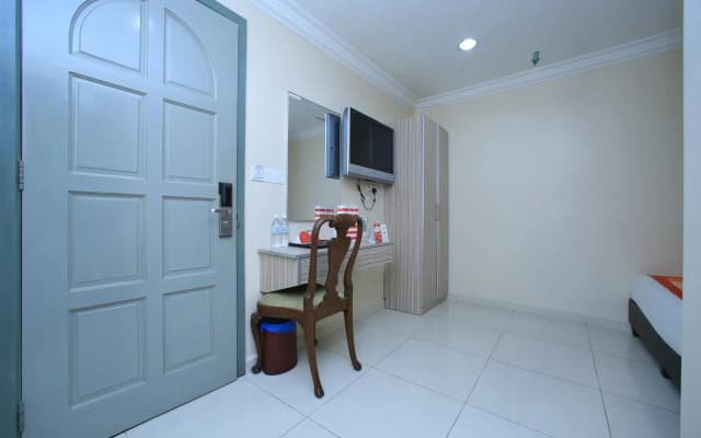 OYO 115 Hotel Safari 1 - photo 2