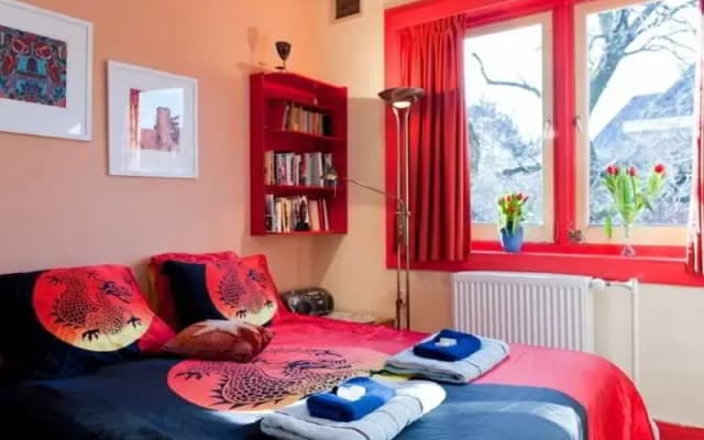 Xaviera Hollanders ''Happy House Bed & Breakfast'' - photo 4