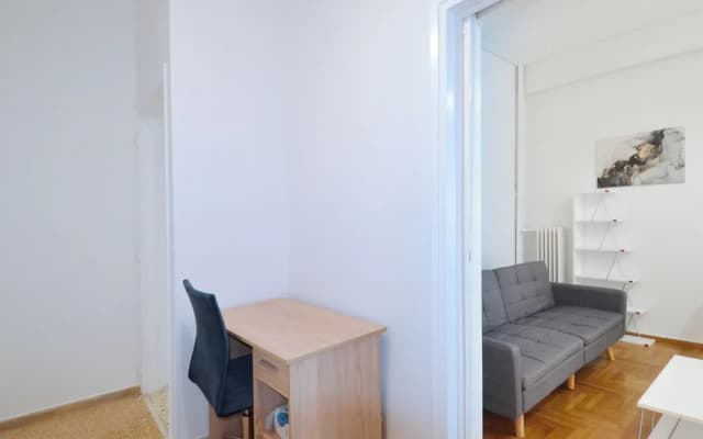 A cozy minimal apartment at Koukaki - photo 5
